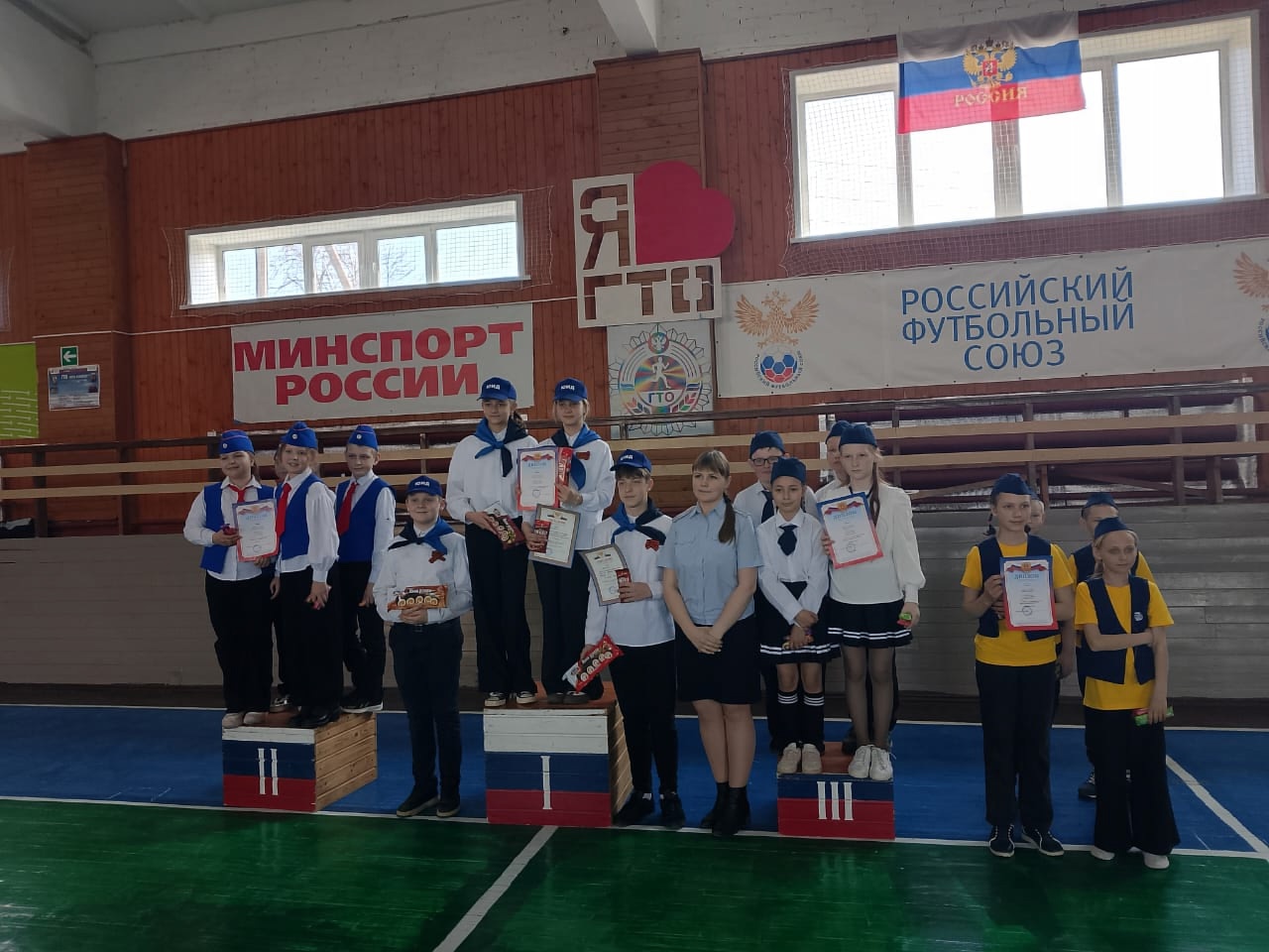 Ежегодный муниципальный конкурс юных инспекторов движения «Безопасное колесо».