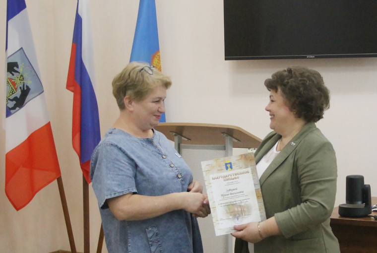 Отмечены наградами. Отмечены наградами.